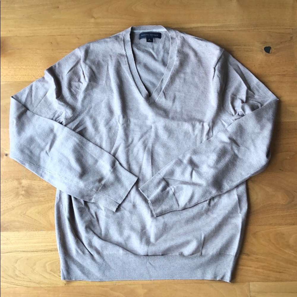 Banana republic v neck cardigan